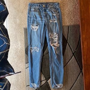 American eagle tomboy style distressed jeans. Size 4 long.